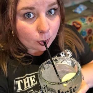 Meet your Posher, Alicia